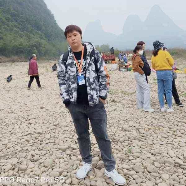 35岁岁浙江单身帅哥 - 湛江吉缘网
