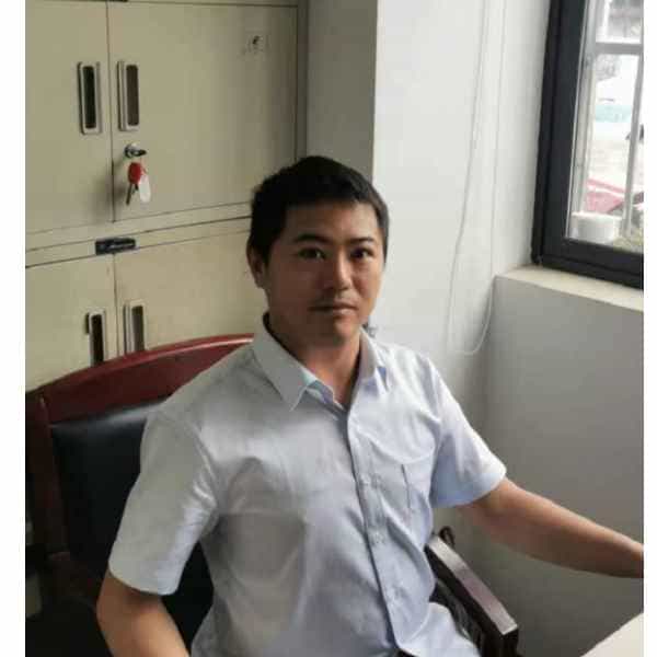 35岁岁河南单身帅哥 - 湛江吉缘网