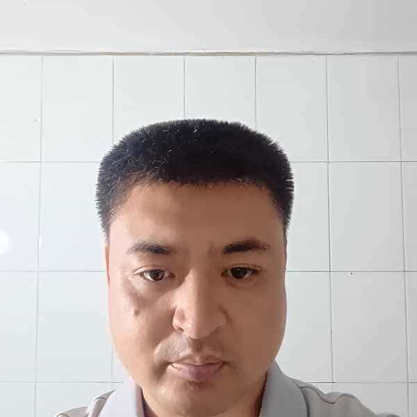 42岁岁山东单身帅哥 - 湛江吉缘网